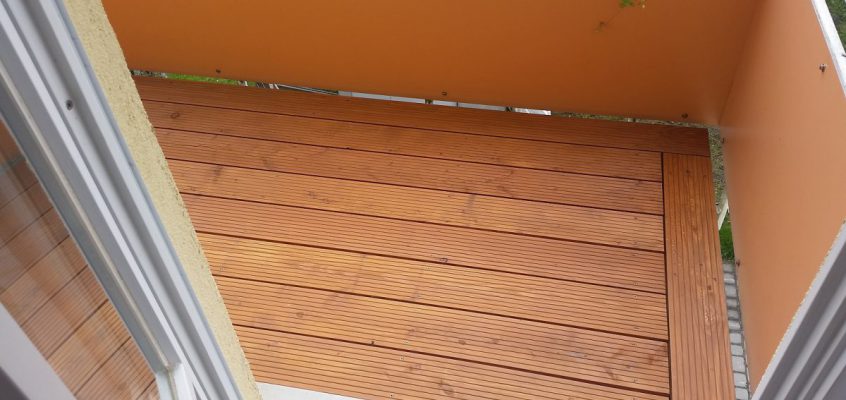 Balkon Holzboden aus Lärche